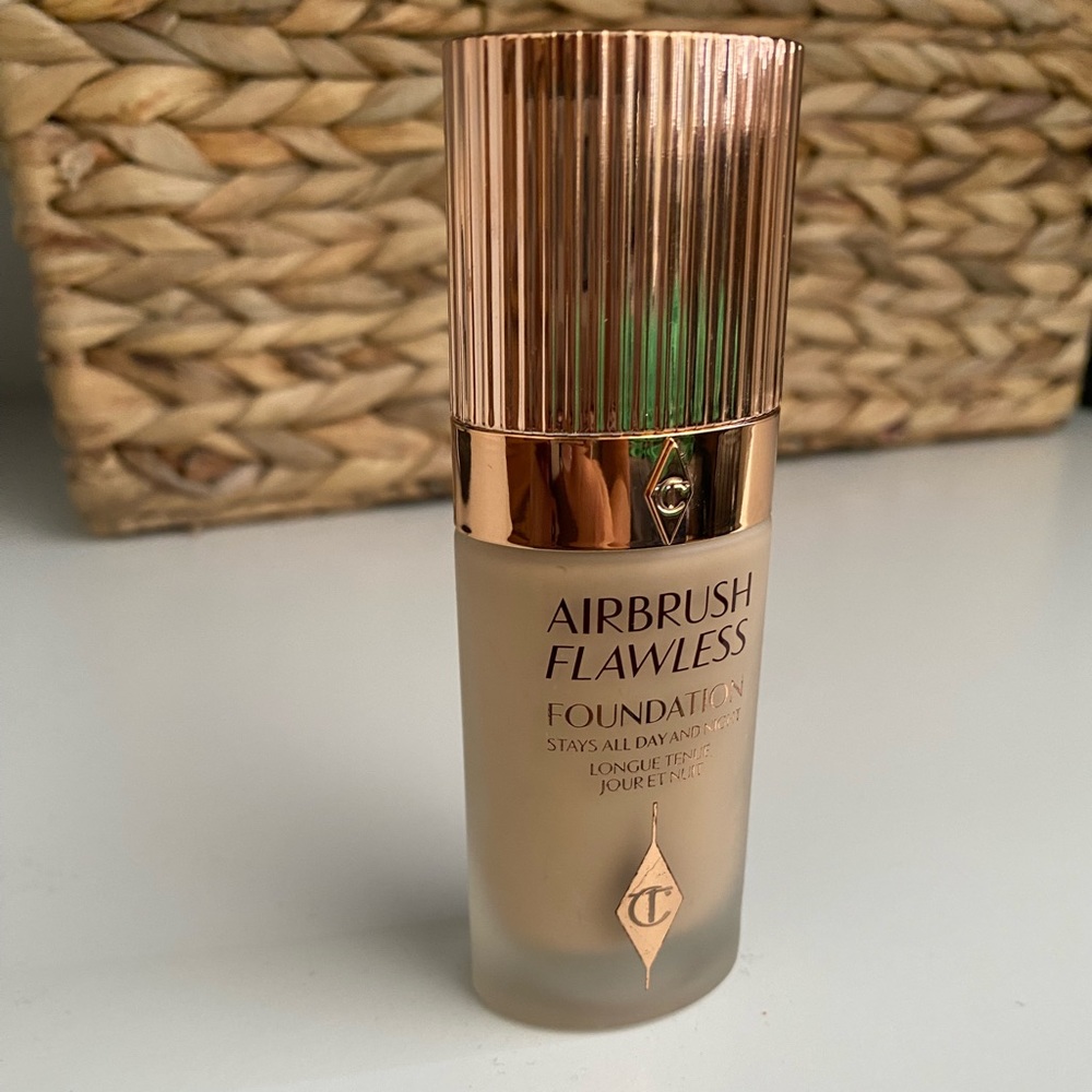 Charlotte Tilbury Airbrush Flawless Foundation